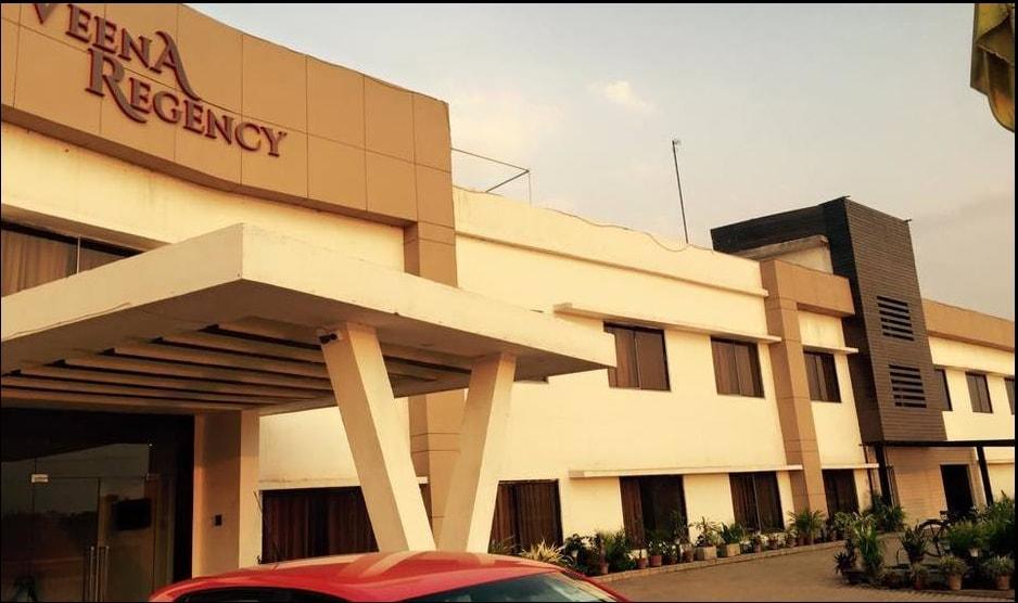 Veena Regency Hotel Chas Exterior photo