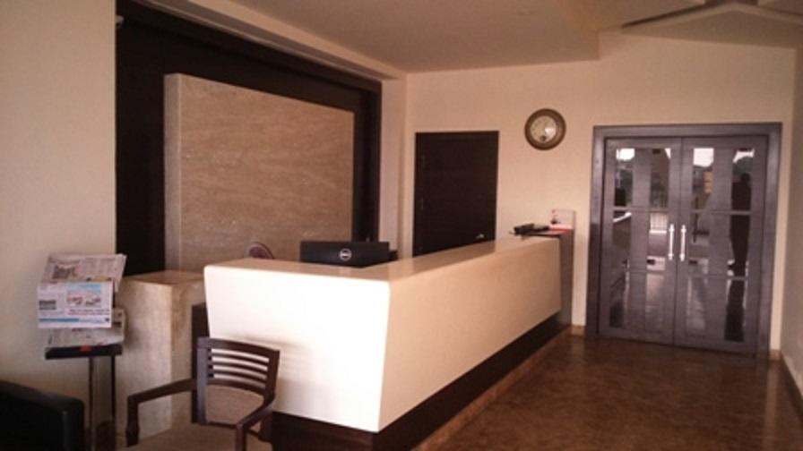Veena Regency Hotel Chas Exterior photo